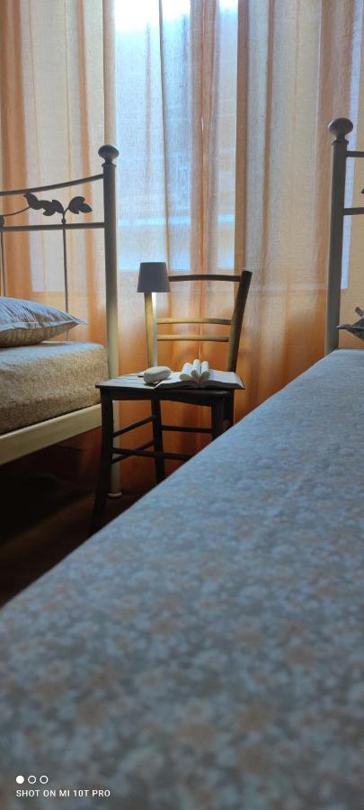 Casa Vacanze Malvarosa Casale Corte Cerro Εξωτερικό φωτογραφία
