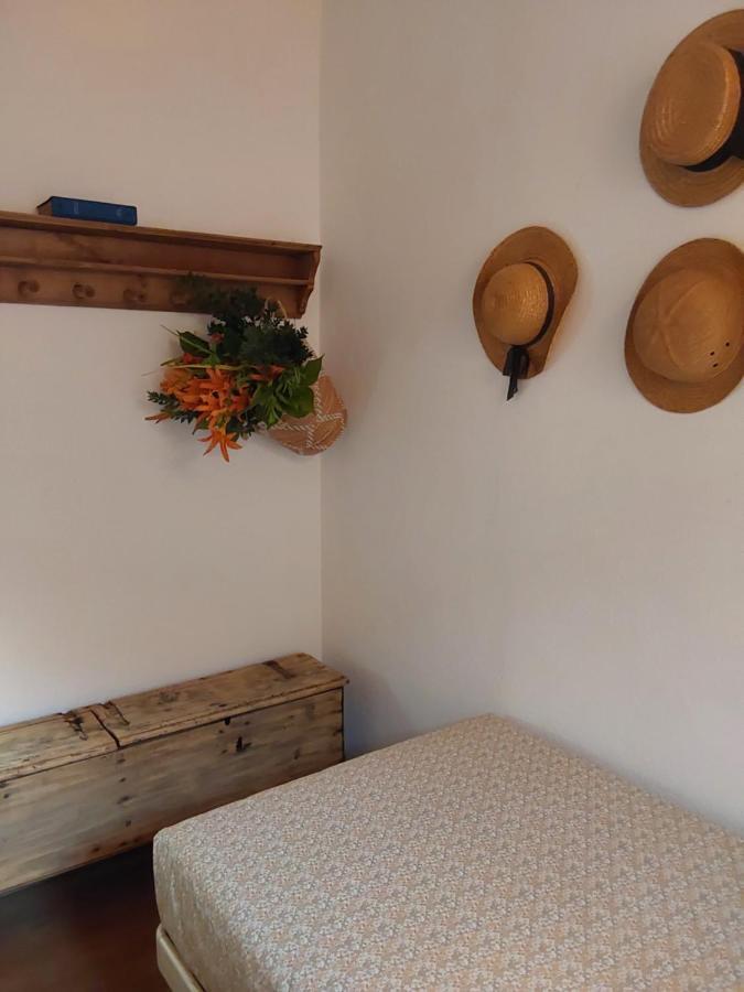 Casa Vacanze Malvarosa Casale Corte Cerro Εξωτερικό φωτογραφία